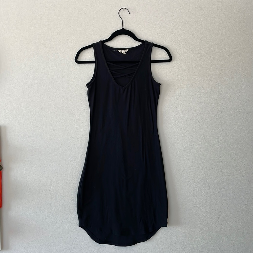 Fitted black dress